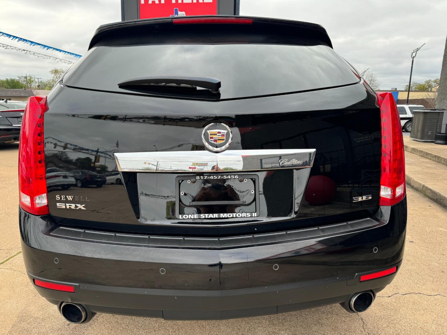 2013 BLACK CADILLAC SRX LUXURY (3GYFNCE36DS) , located at 5900 E. Lancaster Ave., Fort Worth, TX, 76112, (817) 457-5456, 0.000000, 0.000000 - This is a 2013 CADILLAC SRX 4 DOOR SUV that is in excellent condition. There are no dents or scratches. The interior is clean with no rips or tears or stains. All power windows, door locks and seats. Ice cold AC for those hot Texas summer days. It is equipped with a CD player, AM/FM radio, AUX port, - Photo#4